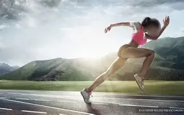 冲刺阶段广东宏远调整名单以备西甲；止住颓势环节打磨；赛场秩序良好；赛季目标并未改变