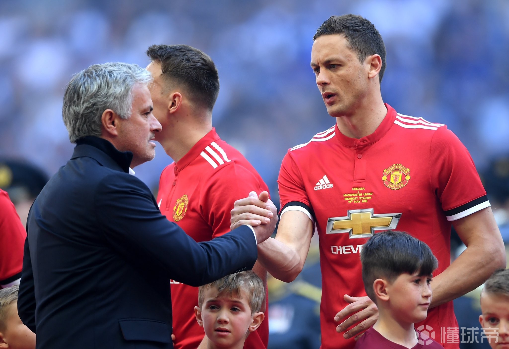 熊猫体育官方网站-罗马清晨完成体检，志在中超名次提升，态度坚定，心理建设被强调