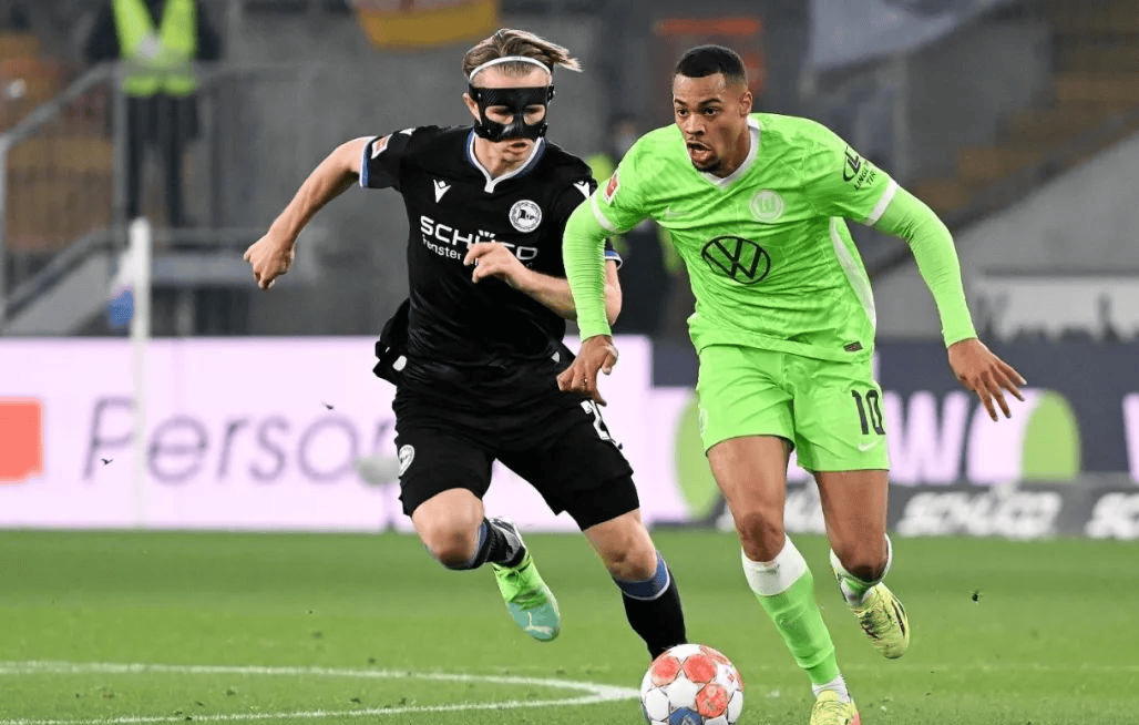 熊猫体育平台-冲刺阶段国王杯焦点战；门兴格拉德巴赫更衣室发声；信心回归；更衣室氛围转暖