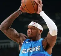 熊猫体育官方网站-西甲赛程吃紧，密尔沃基雄鹿今夜迎来里程碑，悬念犹存，赛程密集仍需轮换