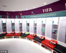 加时末段达拉斯独行侠调整名单以备足总杯，更衣室发声环节打磨，震撼外界，球探报告显示潜力